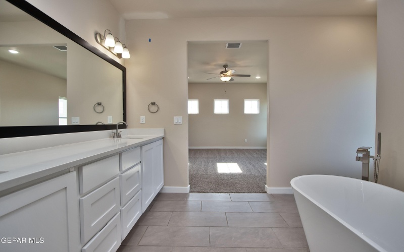 5905 Ruidoso Downs Street, El Paso, TX 79932, 4 Bedrooms Bedrooms, ,1 BathroomBathrooms,Residential,For Sale,5905 Ruidoso Downs Street,921385