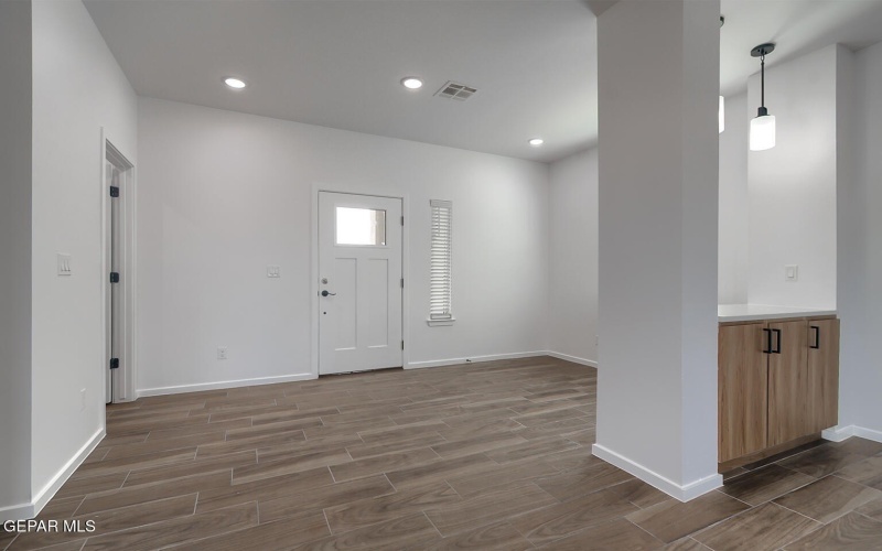 15200 Ambition Avenue, El Paso, TX 79938, 3 Bedrooms Bedrooms, ,2 BathroomsBathrooms,Residential,For Sale,15200 Ambition Avenue,921387