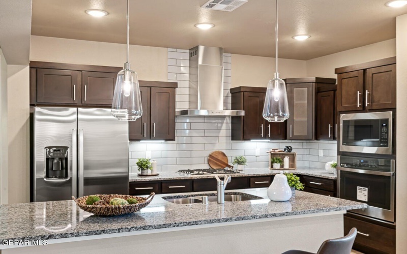 12904 Tatenhill Drive, El Paso, TX 79928, 4 Bedrooms Bedrooms, ,1 BathroomBathrooms,Residential,For Sale,12904 Tatenhill Drive,921209