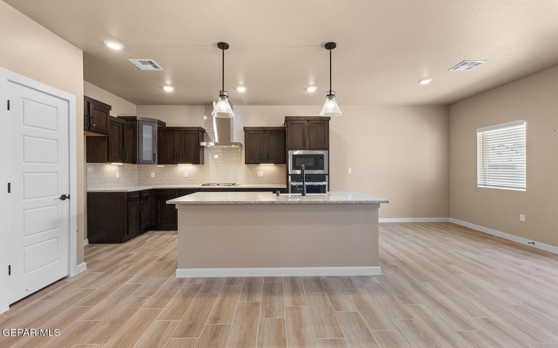 12921 Pontesbury Drive, El Paso, TX 79928, 4 Habitaciones Habitaciones , ,1 BañoBaños,Residential,En Venta,12921 Pontesbury Drive,921238