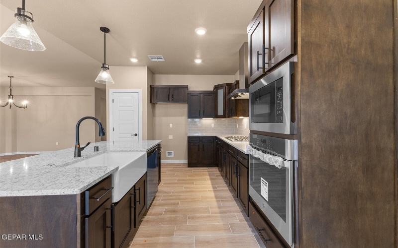 12921 Pontesbury Drive, El Paso, TX 79928, 4 Habitaciones Habitaciones , ,1 BañoBaños,Residential,En Venta,12921 Pontesbury Drive,921238