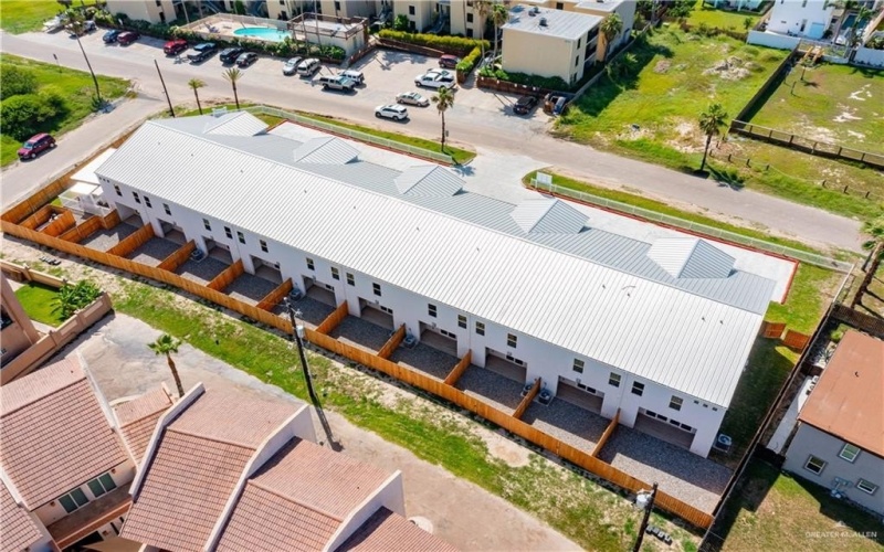 109 E Parade Drive #E, South Padre Island, TX 78597, 2 Bedrooms Bedrooms, ,2 BathroomsBathrooms,Residential,For Sale,109 E Parade Drive,409716