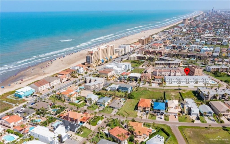 109 E Parade Drive #E, South Padre Island, TX 78597, 2 Bedrooms Bedrooms, ,2 BathroomsBathrooms,Residential,For Sale,109 E Parade Drive,409716