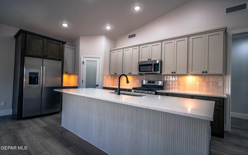 15149 Ambition Avenue, El Paso, TX 79938, 4 Bedrooms Bedrooms, ,2 BathroomsBathrooms,Residential Lease,For Rent,15149 Ambition Avenue,921518