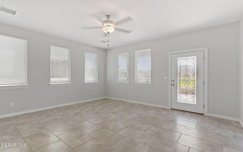 5888 KOBE BRYANT Street, El Paso, TX 79924, 3 Habitaciones Habitaciones , ,1 BañoBaños,Residential,En Venta,5888 KOBE BRYANT Street,921606