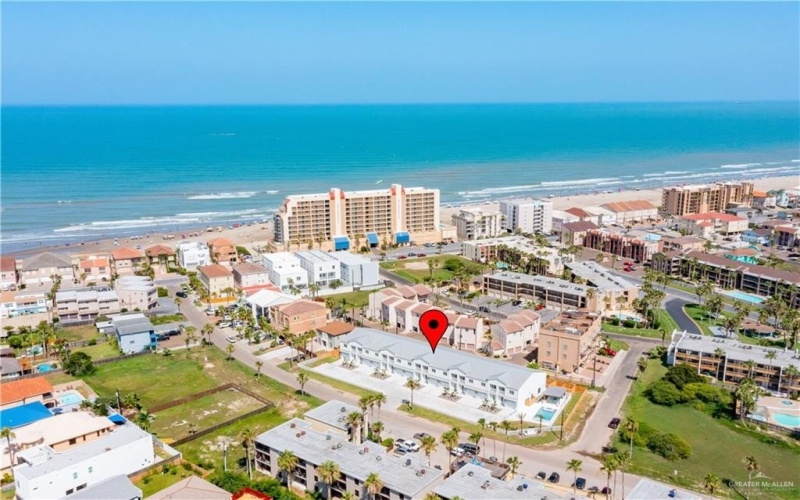 109 E Parade Drive #J, South Padre Island, TX 78597, 2 Bedrooms Bedrooms, ,2 BathroomsBathrooms,Residential,For Sale,109 E Parade Drive,409721