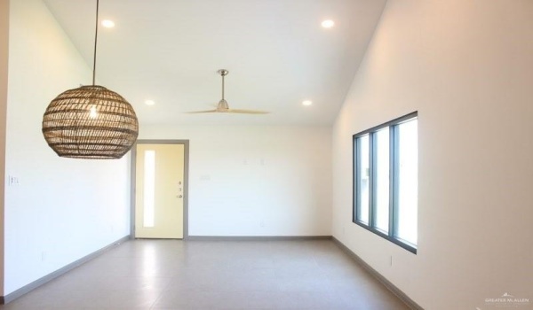 2705 Woodpecker Road, Weslaco, TX 78596, ,Residential Multi Family,For Sale,2705 Woodpecker Road,415415