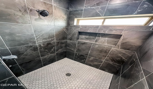 905 Larkhall Place, El Paso, TX 79928, 3 Bedrooms Bedrooms, ,2 BathroomsBathrooms,Residential,For Sale,905 Larkhall Place,921672