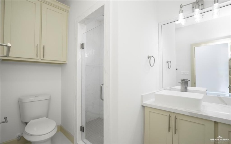 2613 Linva Avenue, Edinburg, TX 78539, 4 Bedrooms Bedrooms, ,2 BathroomsBathrooms,Residential,For Sale,2613 Linva Avenue,437919
