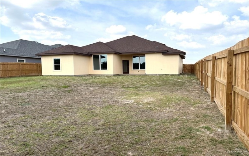 2613 Linva Avenue, Edinburg, TX 78539, 4 Bedrooms Bedrooms, ,2 BathroomsBathrooms,Residential,For Sale,2613 Linva Avenue,437919