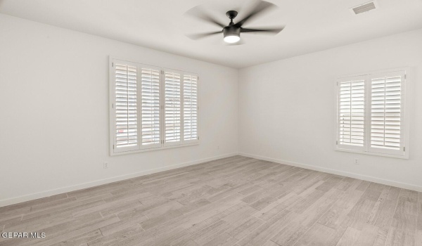 13381 Highworth Drive, El Paso, TX 79928, 3 Habitaciones Habitaciones , ,3 BañosBaños,Residential,En Venta,13381 Highworth Drive,921733