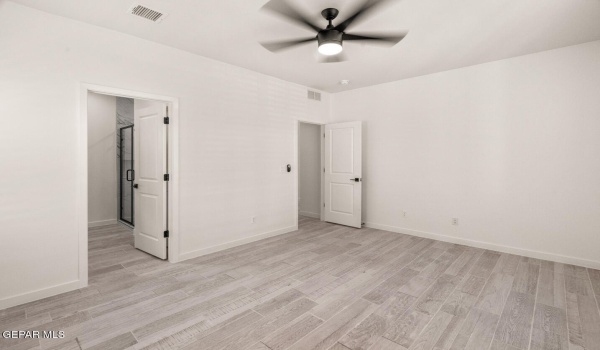 13381 Highworth Drive, El Paso, TX 79928, 3 Habitaciones Habitaciones , ,3 BañosBaños,Residential,En Venta,13381 Highworth Drive,921733