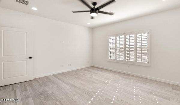 13381 Highworth Drive, El Paso, TX 79928, 3 Habitaciones Habitaciones , ,3 BañosBaños,Residential,En Venta,13381 Highworth Drive,921733