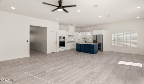 13381 Highworth Drive, El Paso, TX 79928, 3 Habitaciones Habitaciones , ,3 BañosBaños,Residential,En Venta,13381 Highworth Drive,921733