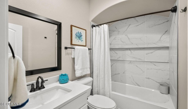 913 Raegil Street, El Paso, TX 79928, 3 Bedrooms Bedrooms, ,1 BathroomBathrooms,Residential,For Sale,913 Raegil Street,921737