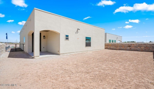 913 Raegil Street, El Paso, TX 79928, 3 Bedrooms Bedrooms, ,1 BathroomBathrooms,Residential,For Sale,913 Raegil Street,921737