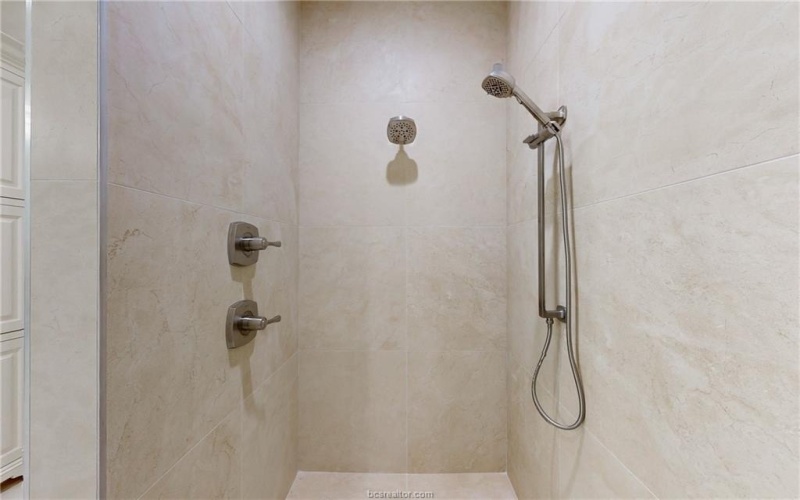 3317 Legacy Court, Bryan, TX 77802, 3 Bedrooms Bedrooms, ,2 BathroomsBathrooms,Residential,For Sale,3317 Legacy Court,25000286