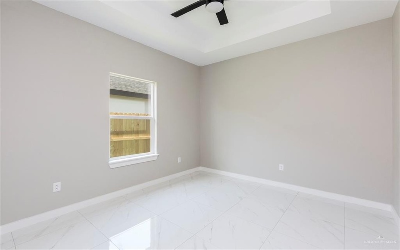 9206 N 25th Lane, McAllen, TX 78504, 3 Habitaciones Habitaciones , ,2 BañosBaños,Residential,En Venta,9206 N 25th Lane,440248
