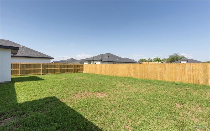 9206 N 25th Lane, McAllen, TX 78504, 3 Habitaciones Habitaciones , ,2 BañosBaños,Residential,En Venta,9206 N 25th Lane,440248