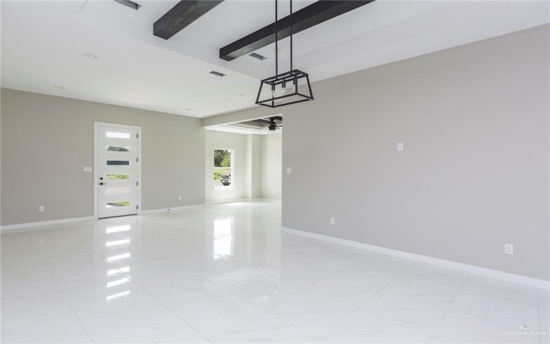 9206 N 25th Lane, McAllen, TX 78504, 3 Habitaciones Habitaciones , ,2 BañosBaños,Residential,En Venta,9206 N 25th Lane,440248