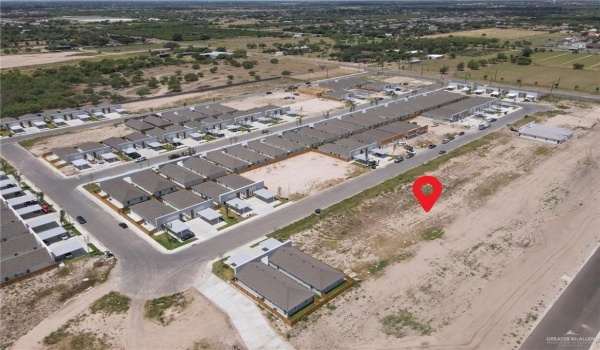 5704 Ozark Avenue, McAllen, TX 78504, ,Residential Multi Family,For Sale,5704 Ozark Avenue,441114