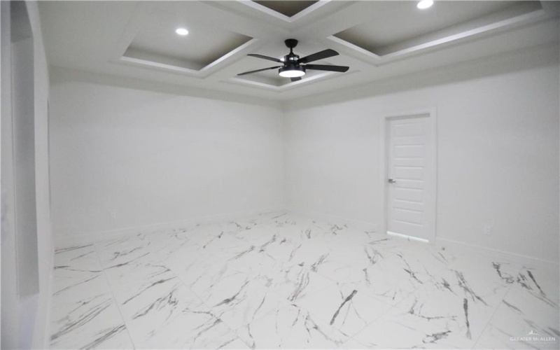 1712 Trophy Drive, Edinburg, TX 78542, 3 Bedrooms Bedrooms, ,3 BathroomsBathrooms,Residential,For Sale,1712 Trophy Drive,443000