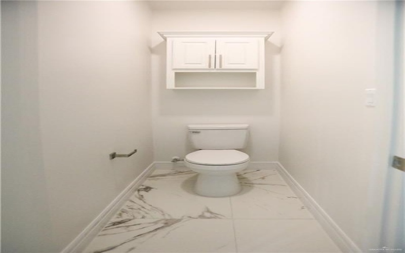 1712 Trophy Drive, Edinburg, TX 78542, 3 Bedrooms Bedrooms, ,3 BathroomsBathrooms,Residential,For Sale,1712 Trophy Drive,443000