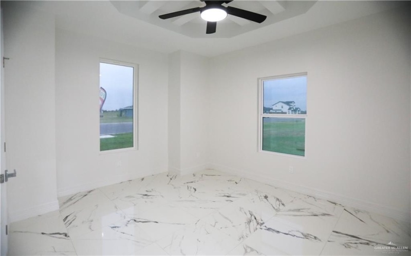 1712 Trophy Drive, Edinburg, TX 78542, 3 Bedrooms Bedrooms, ,3 BathroomsBathrooms,Residential,For Sale,1712 Trophy Drive,443000