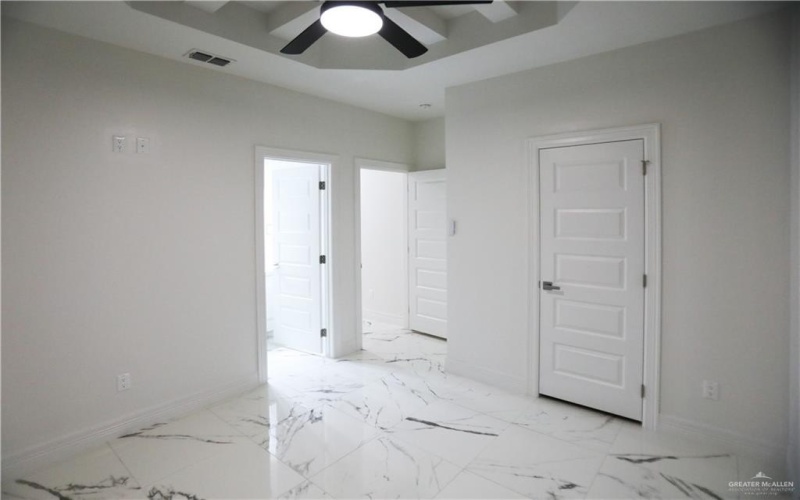 1712 Trophy Drive, Edinburg, TX 78542, 3 Bedrooms Bedrooms, ,3 BathroomsBathrooms,Residential,For Sale,1712 Trophy Drive,443000