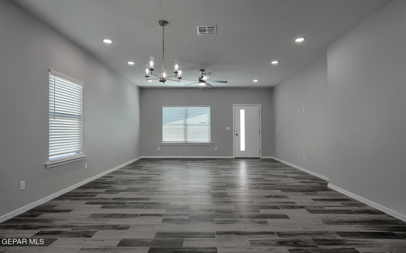 15232 Ambition Avenue, El Paso, TX 79938, 3 Habitaciones Habitaciones , ,2 BañosBaños,Residential,En Venta,15232 Ambition Avenue,921816