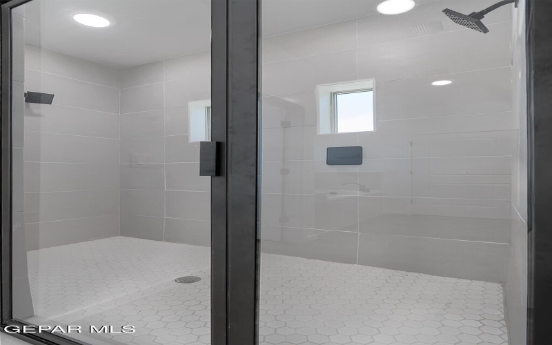 7445 NORTE PORTUGAL Lane, El Paso, TX 79934, 5 Bedrooms Bedrooms, ,3 BathroomsBathrooms,Residential,For Sale,7445 NORTE PORTUGAL Lane,921829