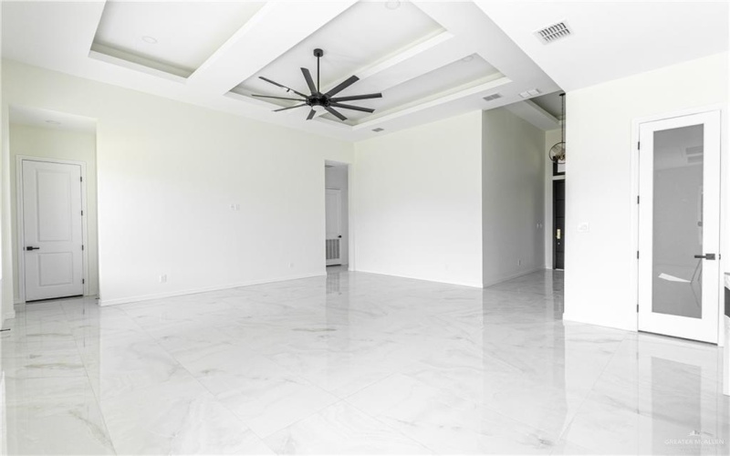 13908 N 35th Street, McAllen, TX 78504, 4 Bedrooms Bedrooms, ,3 BathroomsBathrooms,Residential,For Sale,13908 N 35th Street,444368