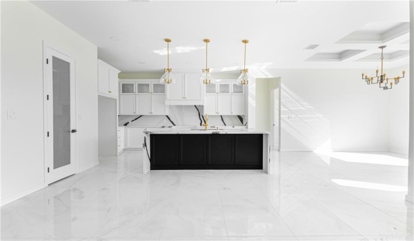 13908 N 35th Street, McAllen, TX 78504, 4 Bedrooms Bedrooms, ,3 BathroomsBathrooms,Residential,For Sale,13908 N 35th Street,444368