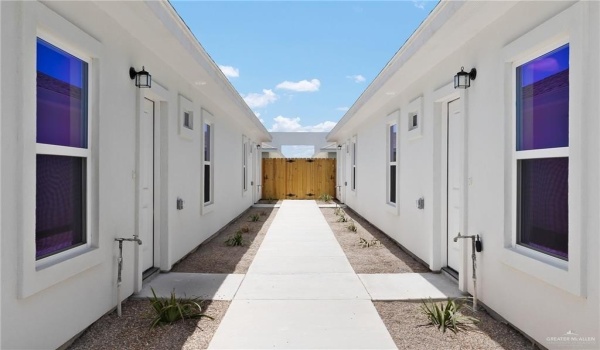 5713 Northwestern Avenue, McAllen, TX 78504, ,Residential Multi Family,For Sale,5713 Northwestern Avenue,445618