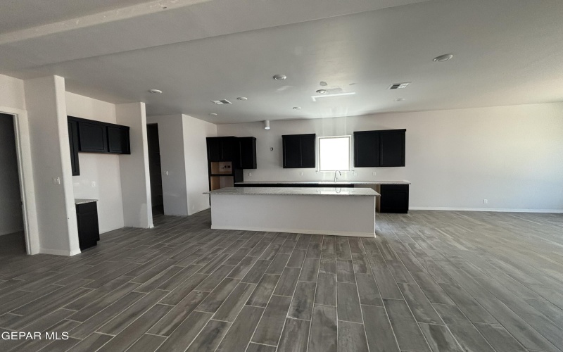 321 MERCED Court, El Paso, TX 79932, 4 Bedrooms Bedrooms, ,2 BathroomsBathrooms,Residential,For Sale,321 MERCED Court,921852