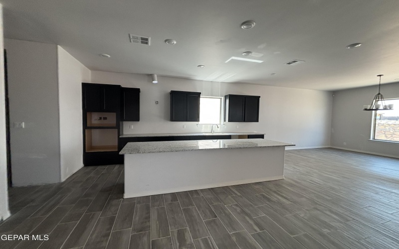 321 MERCED Court, El Paso, TX 79932, 4 Bedrooms Bedrooms, ,2 BathroomsBathrooms,Residential,For Sale,321 MERCED Court,921852