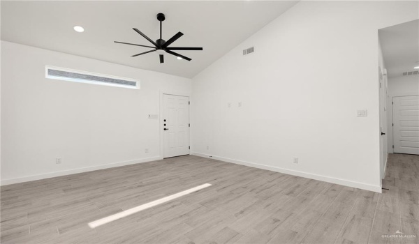 2609 Mockingbird #A, Weslaco, TX 78596, 3 Bedrooms Bedrooms, ,2 BathroomsBathrooms,Residential Lease,For Rent,2609 Mockingbird,445678
