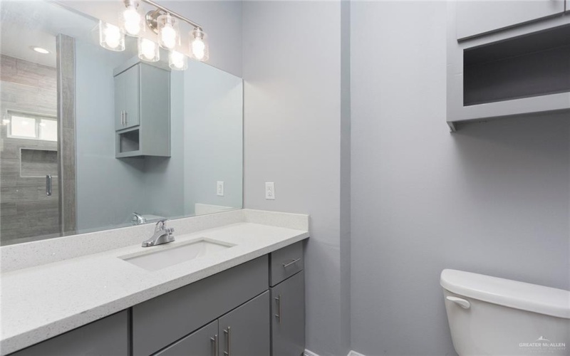 421 E Acacia Street, Alamo, TX 78516, ,Residential Multi Family,For Sale,421 E Acacia Street,446244