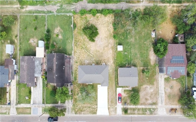 837 S Virginia Avenue, Mercedes, TX 78570, 3 Bedrooms Bedrooms, ,2 BathroomsBathrooms,Residential,For Sale,837 S Virginia Avenue,446843