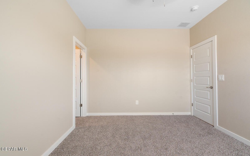 638 DAVI'S GREENWOOD COURT, El Paso, TX 79938, 4 Habitaciones Habitaciones , ,3 BañosBaños,Residential,En Venta,638 DAVI'S GREENWOOD COURT,921897