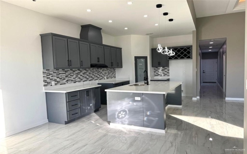 3803 Gambit Road, San Juan, TX 78589, 3 Habitaciones Habitaciones , ,2 BañosBaños,Residential,En Venta,3803 Gambit Road,447038