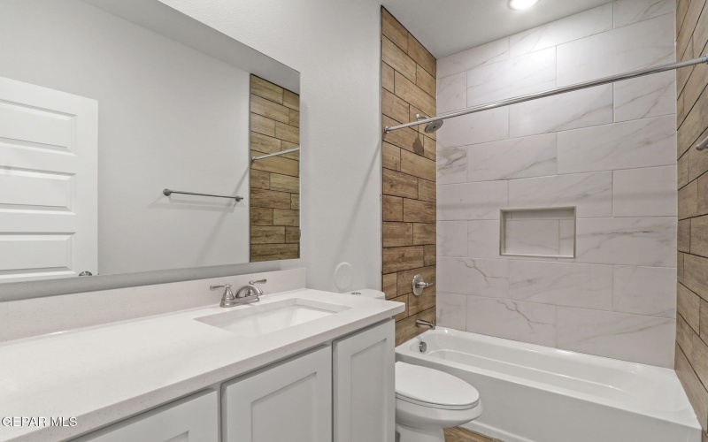 646 DAVI'S GREENWOOD COURT, Vinton, TX 79821, 3 Bedrooms Bedrooms, ,2 BathroomsBathrooms,Residential,For Sale,646 DAVI'S GREENWOOD COURT,921915