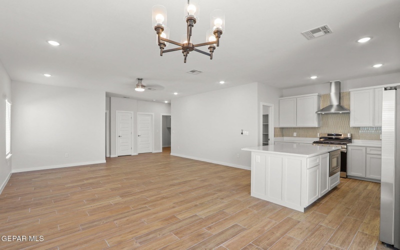 646 DAVI'S GREENWOOD COURT, Vinton, TX 79821, 3 Bedrooms Bedrooms, ,2 BathroomsBathrooms,Residential,For Sale,646 DAVI'S GREENWOOD COURT,921915