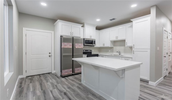 3121 Briggs Street, Weslaco, TX 78596, ,Residential Multi Family,For Sale,3121 Briggs Street,448151