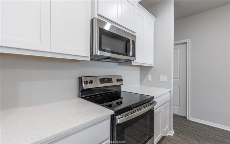 1326 Prairie Drive #512, Bryan, TX 77803, 2 Bedrooms Bedrooms, ,2 BathroomsBathrooms,Residential,For Sale,1326 Prairie Drive,25000599