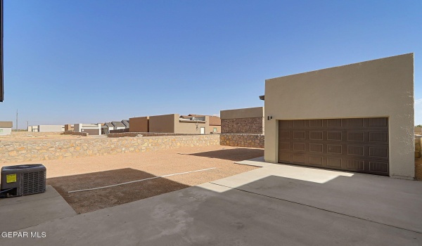 14296 Chris Zingo Lane, El Paso, TX 79928, 2 Habitaciones Habitaciones , ,2 BañosBaños,Residential,En Venta,14296 Chris Zingo Lane,921922