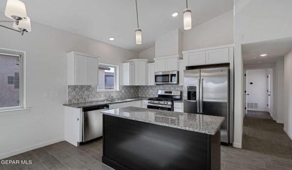 14372 Bill Lazor Parkway, El Paso, TX 79928, 3 Bedrooms Bedrooms, ,2 BathroomsBathrooms,Residential,For Sale,14372 Bill Lazor Parkway,921925