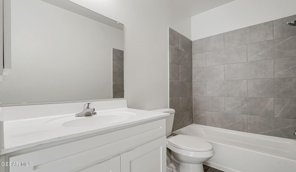 14372 Bill Lazor Parkway, El Paso, TX 79928, 3 Bedrooms Bedrooms, ,2 BathroomsBathrooms,Residential,For Sale,14372 Bill Lazor Parkway,921925