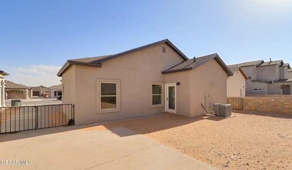 14372 Bill Lazor Parkway, El Paso, TX 79928, 3 Bedrooms Bedrooms, ,2 BathroomsBathrooms,Residential,For Sale,14372 Bill Lazor Parkway,921925
