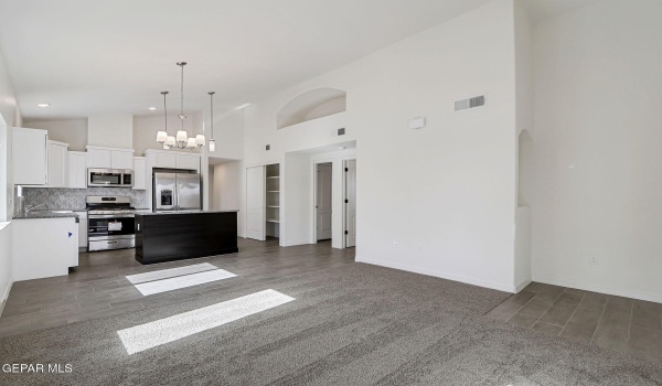 14372 Bill Lazor Parkway, El Paso, TX 79928, 3 Bedrooms Bedrooms, ,2 BathroomsBathrooms,Residential,For Sale,14372 Bill Lazor Parkway,921925